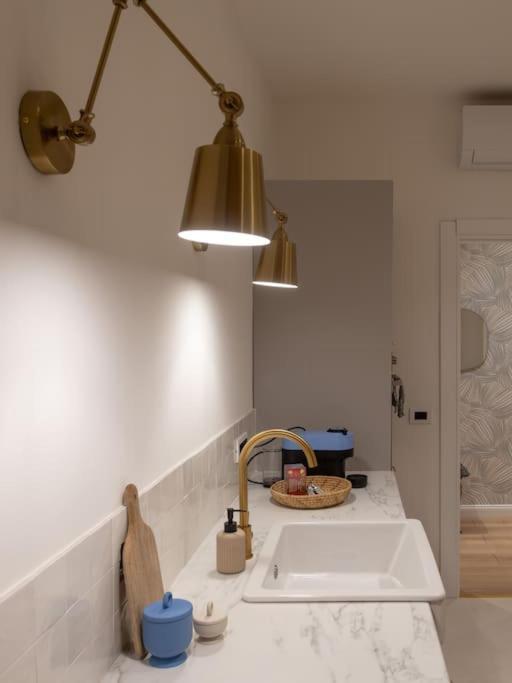 Foscolo 46 - Elegant Family Apartment Triëst Buitenkant foto