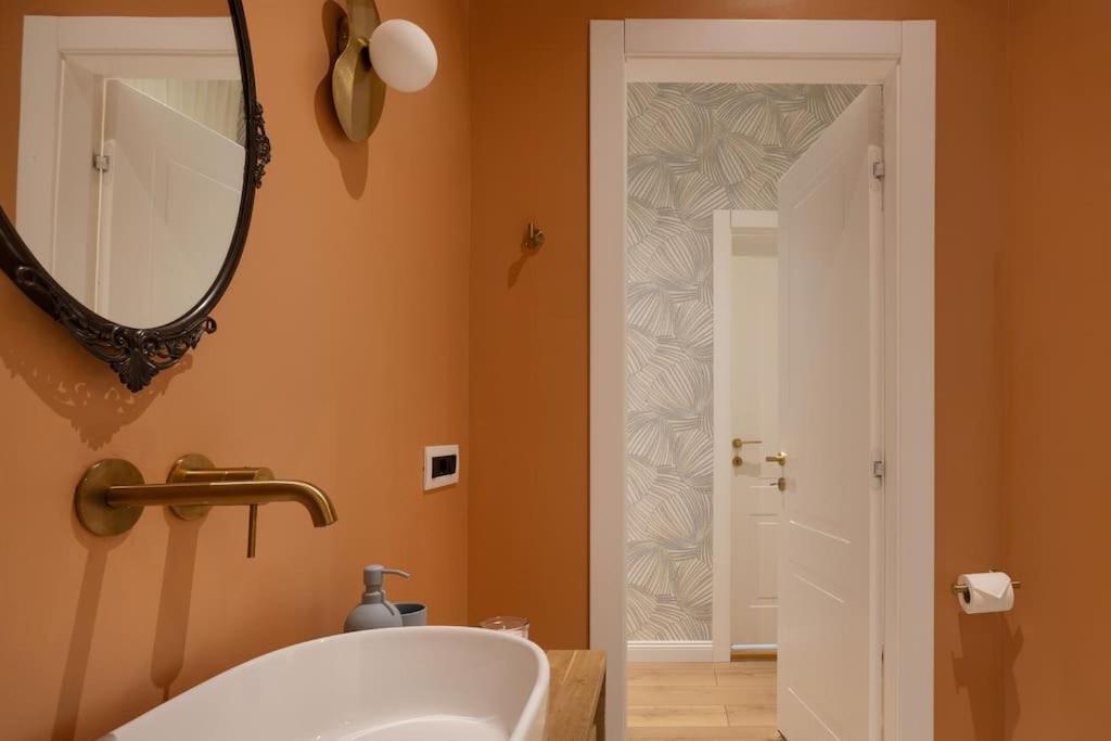 Foscolo 46 - Elegant Family Apartment Triëst Buitenkant foto